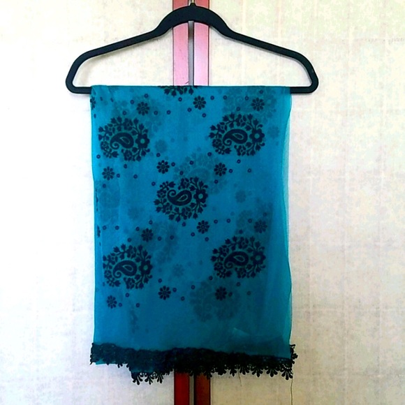 Accessories - NWT Teal shear scarf with black embroidery. OS.
